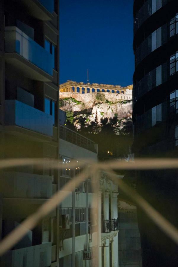 Four Streets Athens - Luxury Suites Apartments In Атина Екстериор снимка