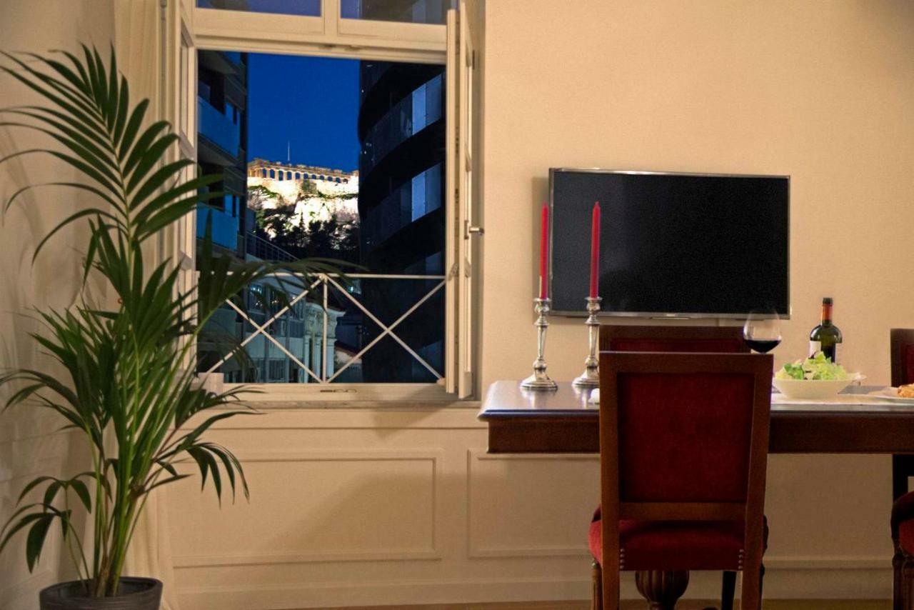 Four Streets Athens - Luxury Suites Apartments In Атина Екстериор снимка