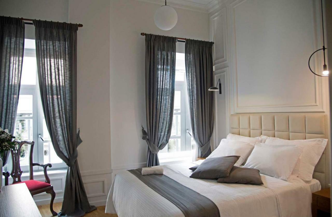 Four Streets Athens - Luxury Suites Apartments In Атина Екстериор снимка