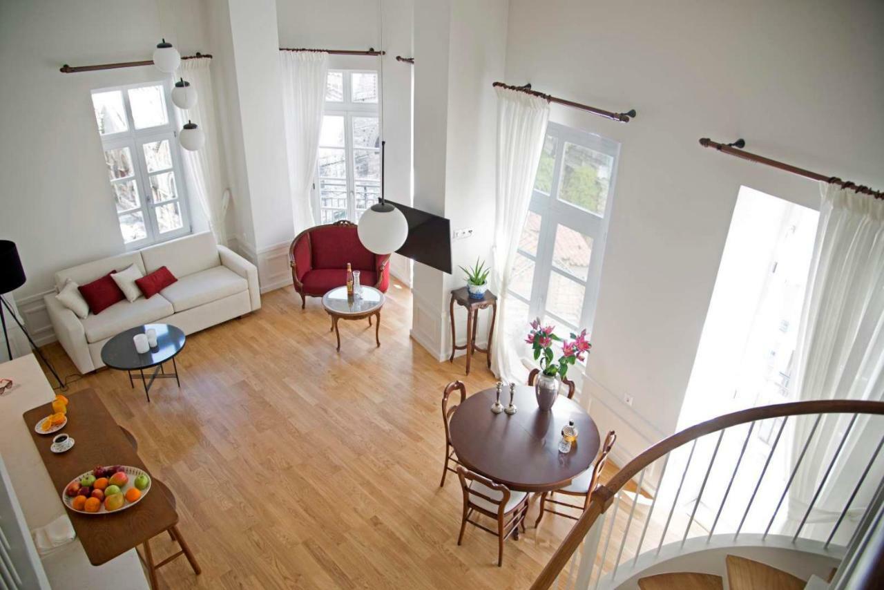 Four Streets Athens - Luxury Suites Apartments In Атина Екстериор снимка