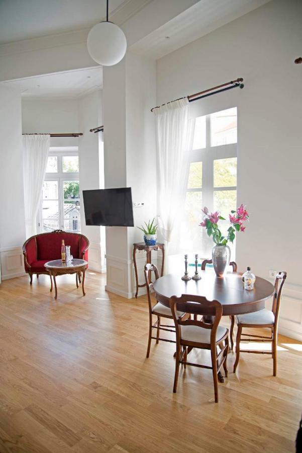 Four Streets Athens - Luxury Suites Apartments In Атина Екстериор снимка
